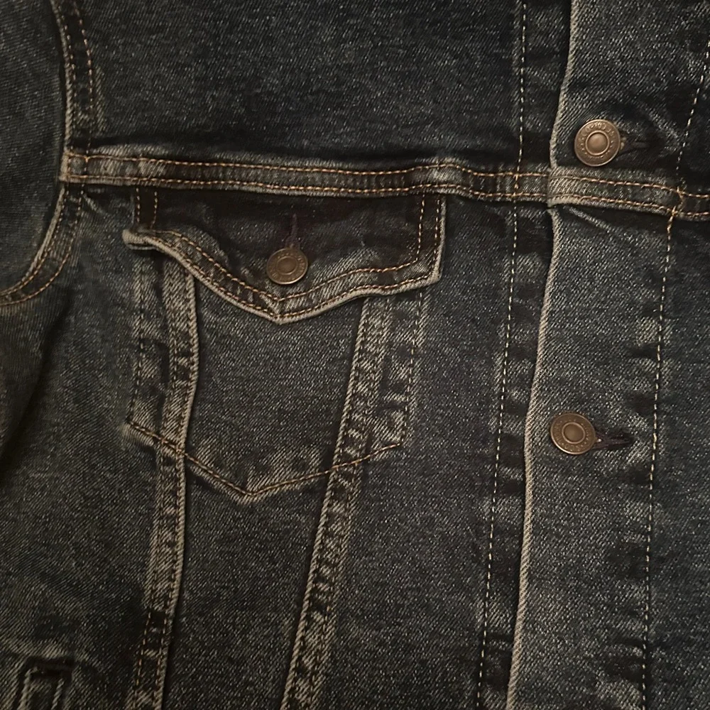 Levi's Dark Indigo Denim Jacket - Picture 6 of 15